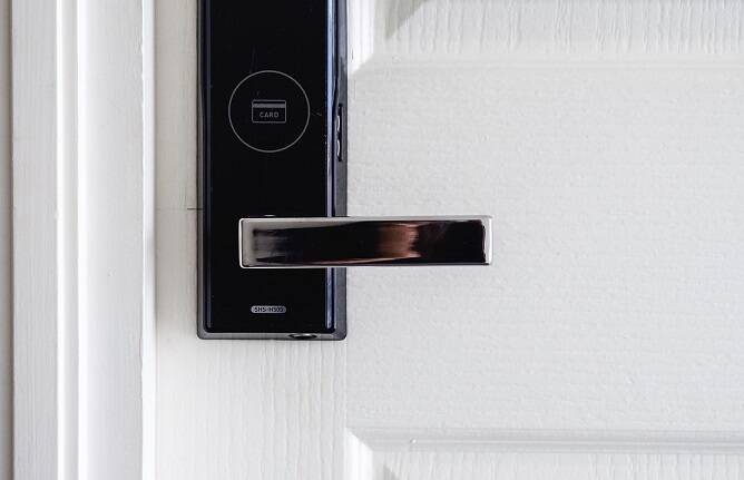 Are Smart Locks as Secure as Standard Locks?